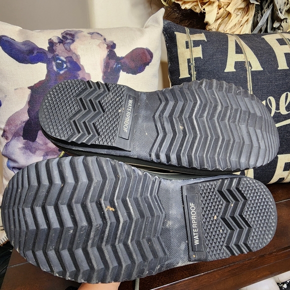 Sorel Joan of Arctic Winter Boots | Size 6 - Picture 11 of 11